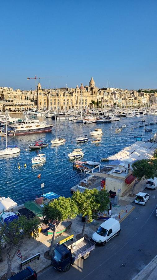 Entire Senglea Seaview Town House Villa ภายนอก รูปภาพ