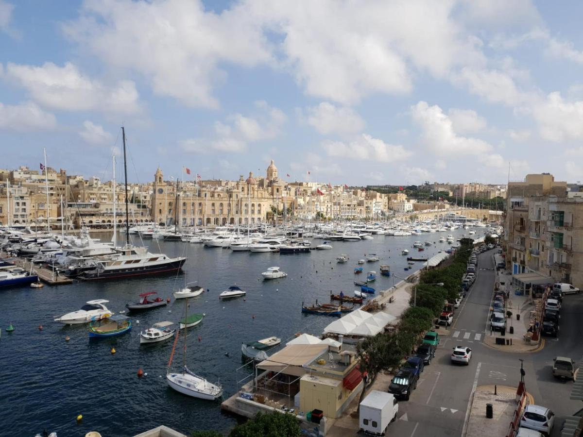 Entire Senglea Seaview Town House Villa ภายนอก รูปภาพ