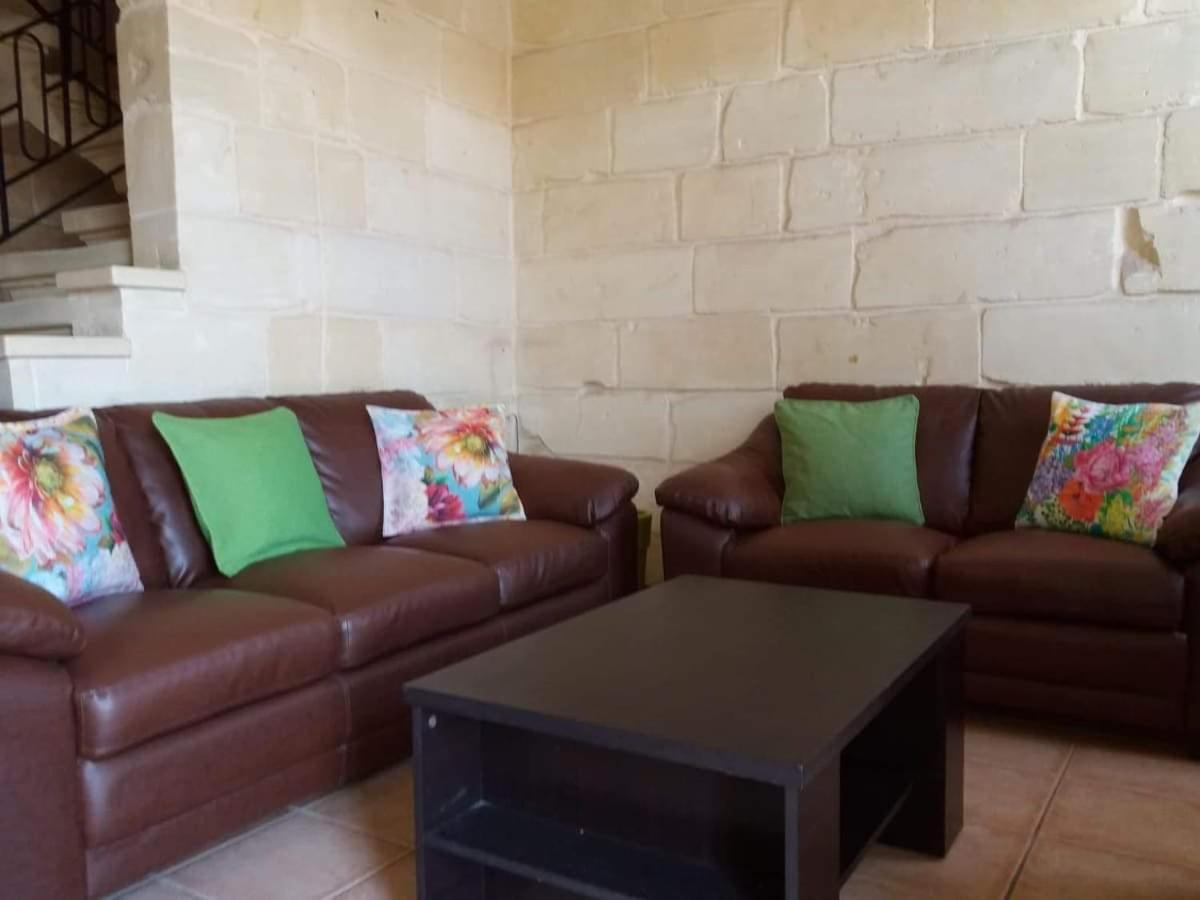 Entire Senglea Seaview Town House Villa ภายนอก รูปภาพ